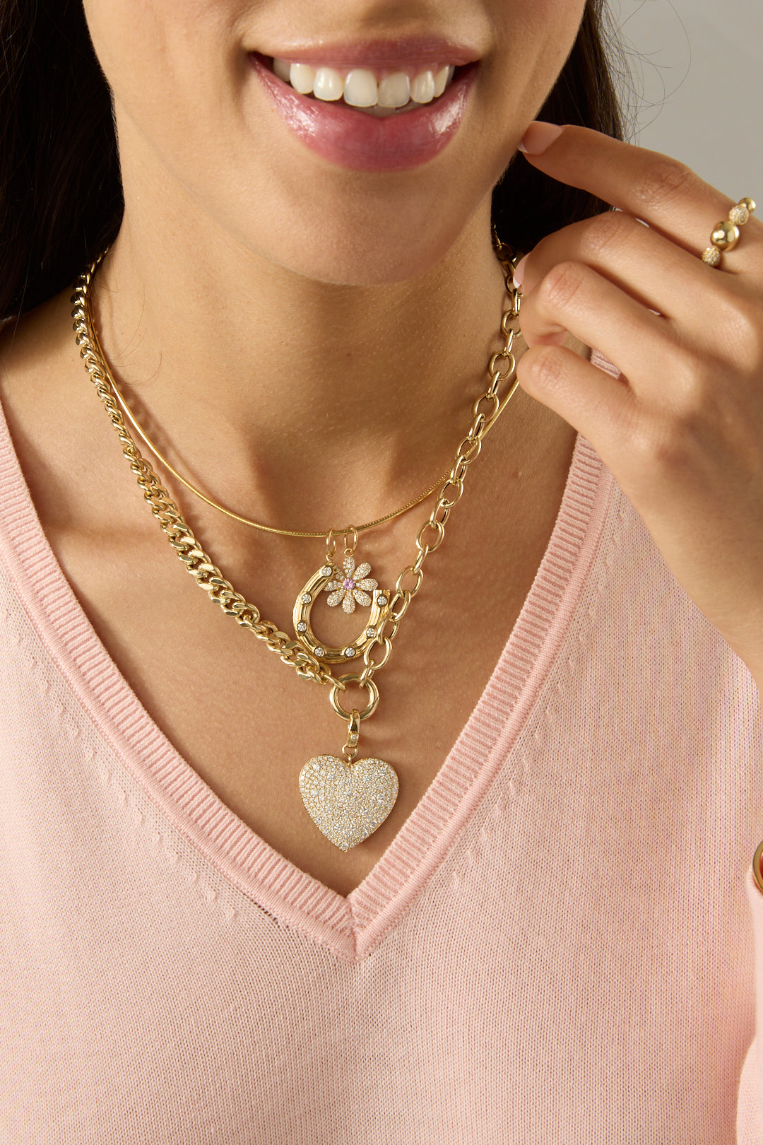 14KY Dia Bezel Ridged Horsehoe