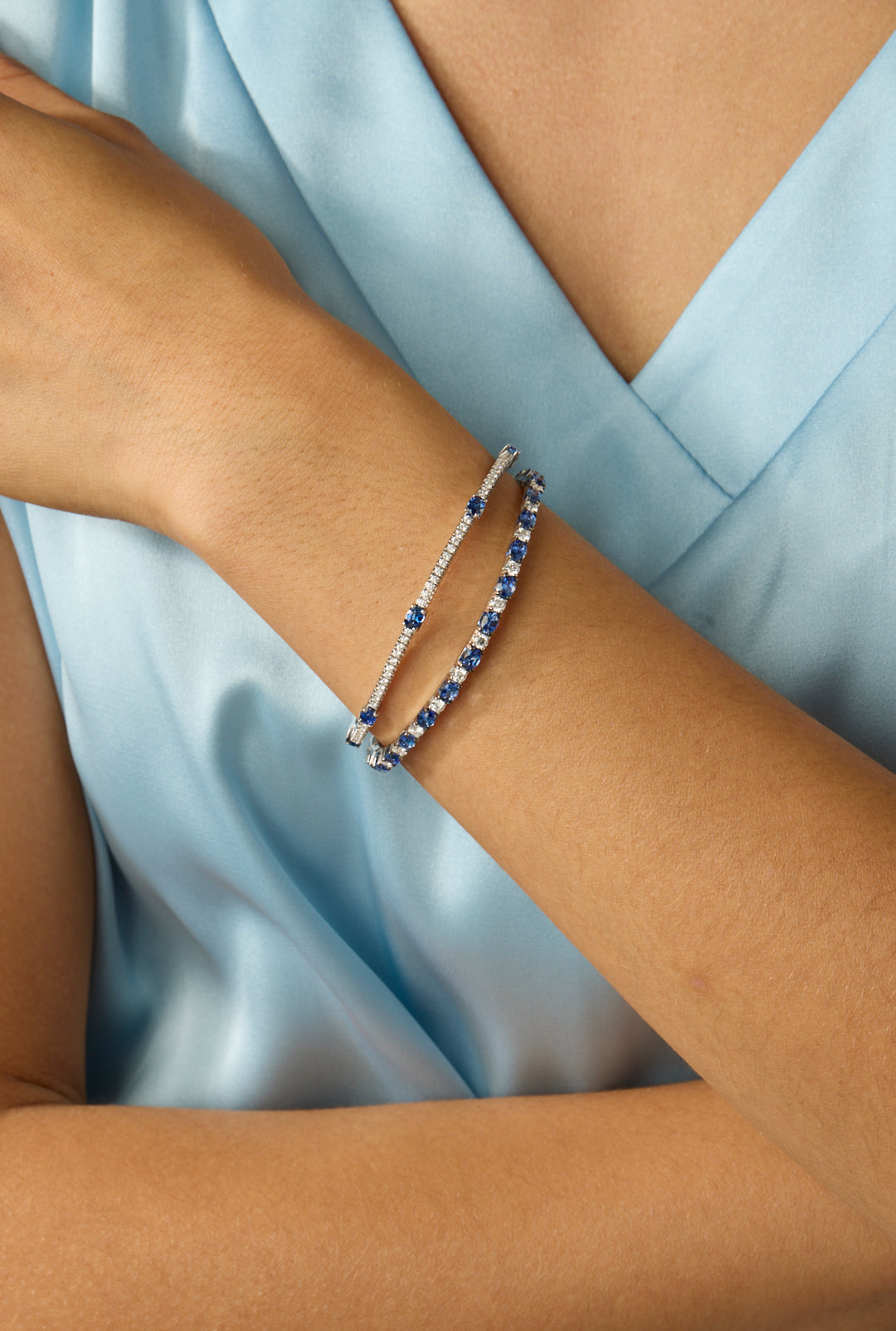 18KW Oval Blue Sapphire & Diamond Stretch Tennis Bracelet