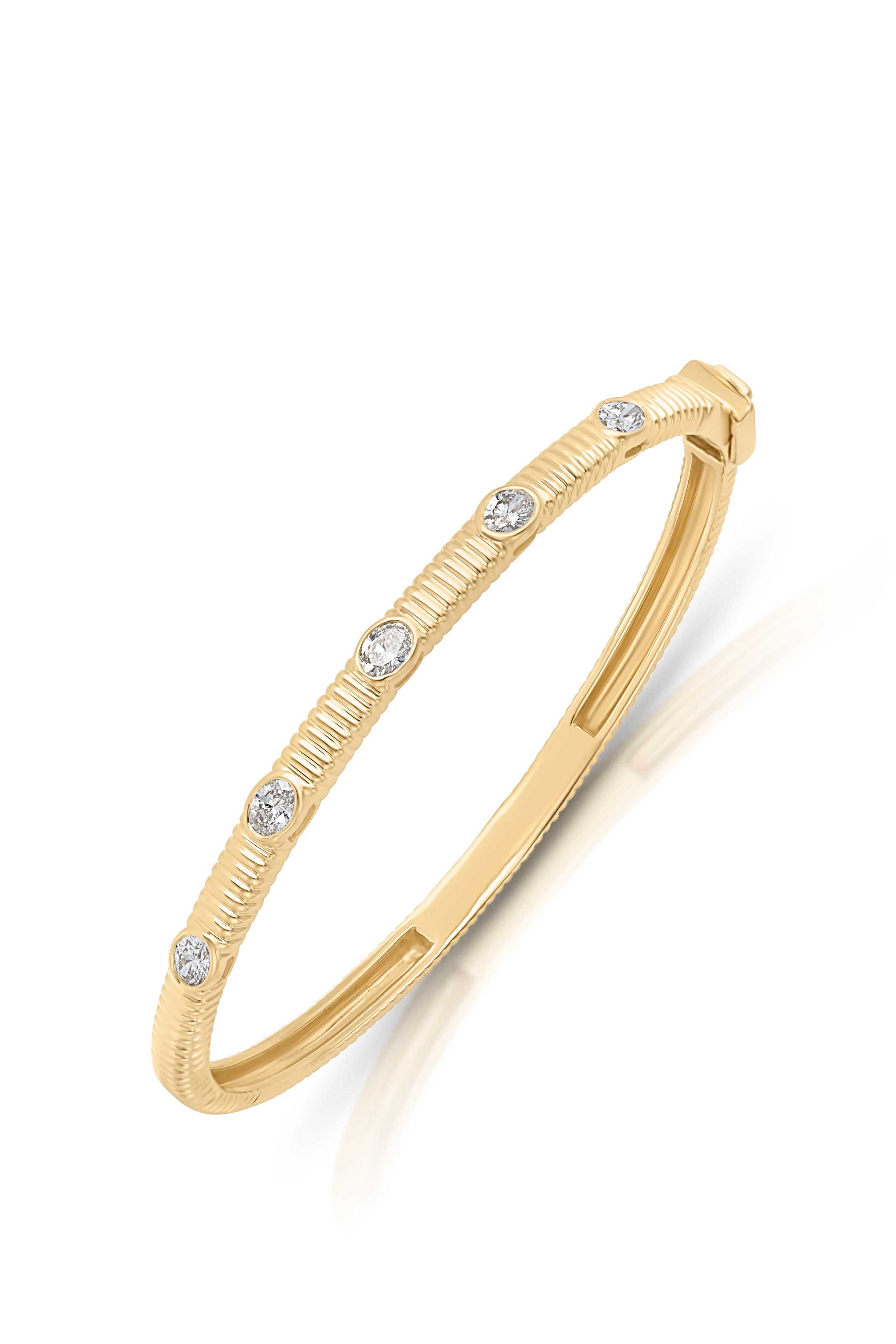 14KY Oval Diamond Bangle
