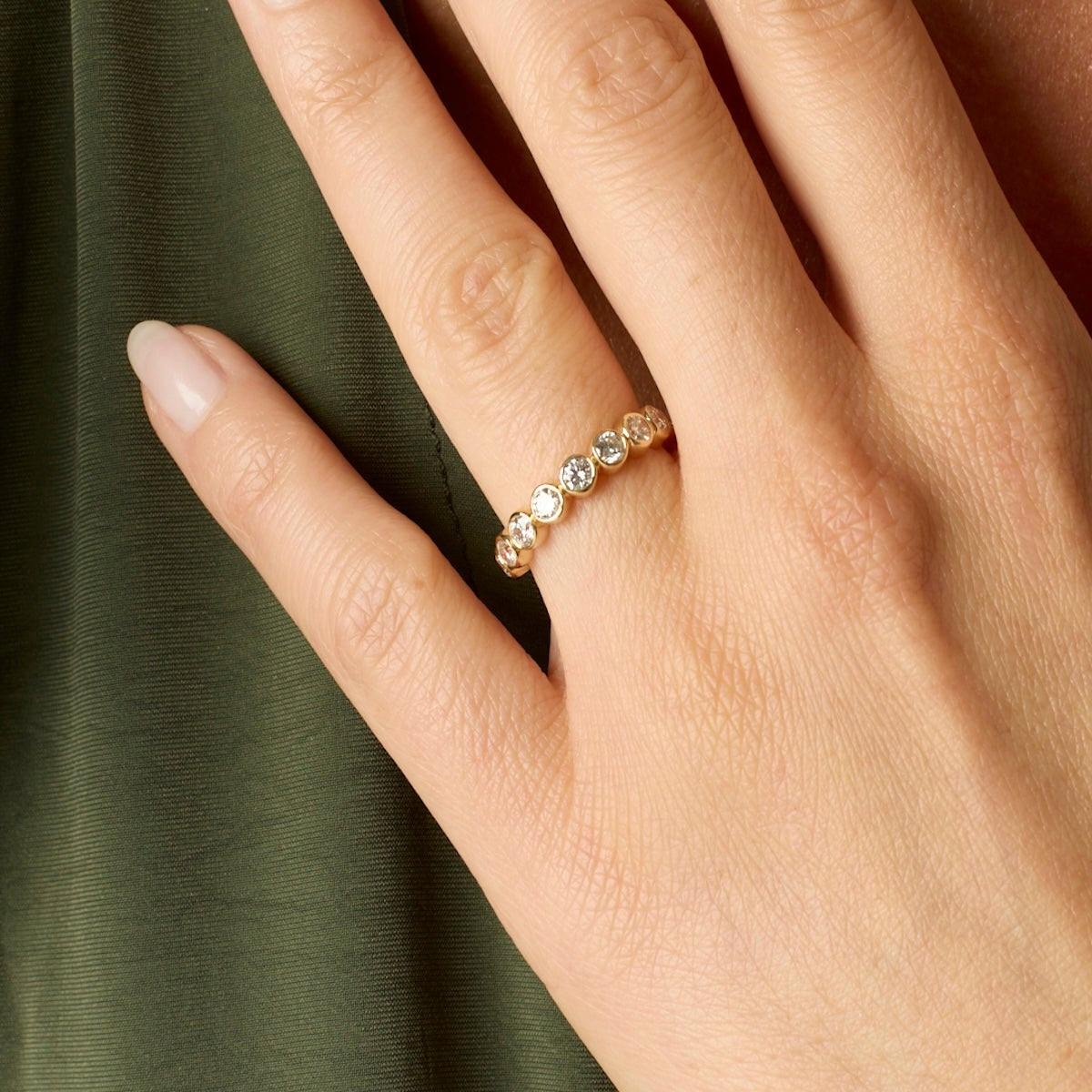 14KY Bezel Diamond Halfway Band