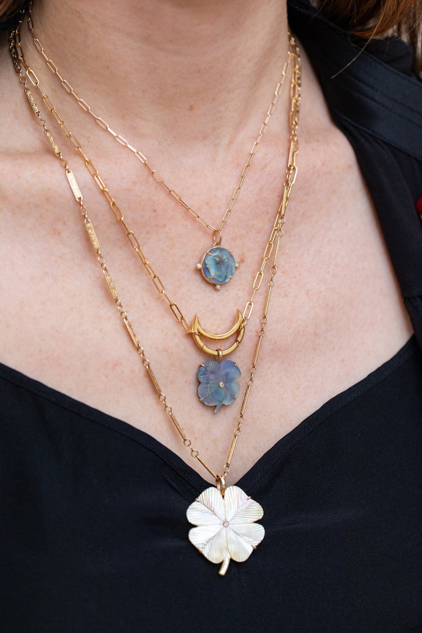 14KY Luminescent Moon Face