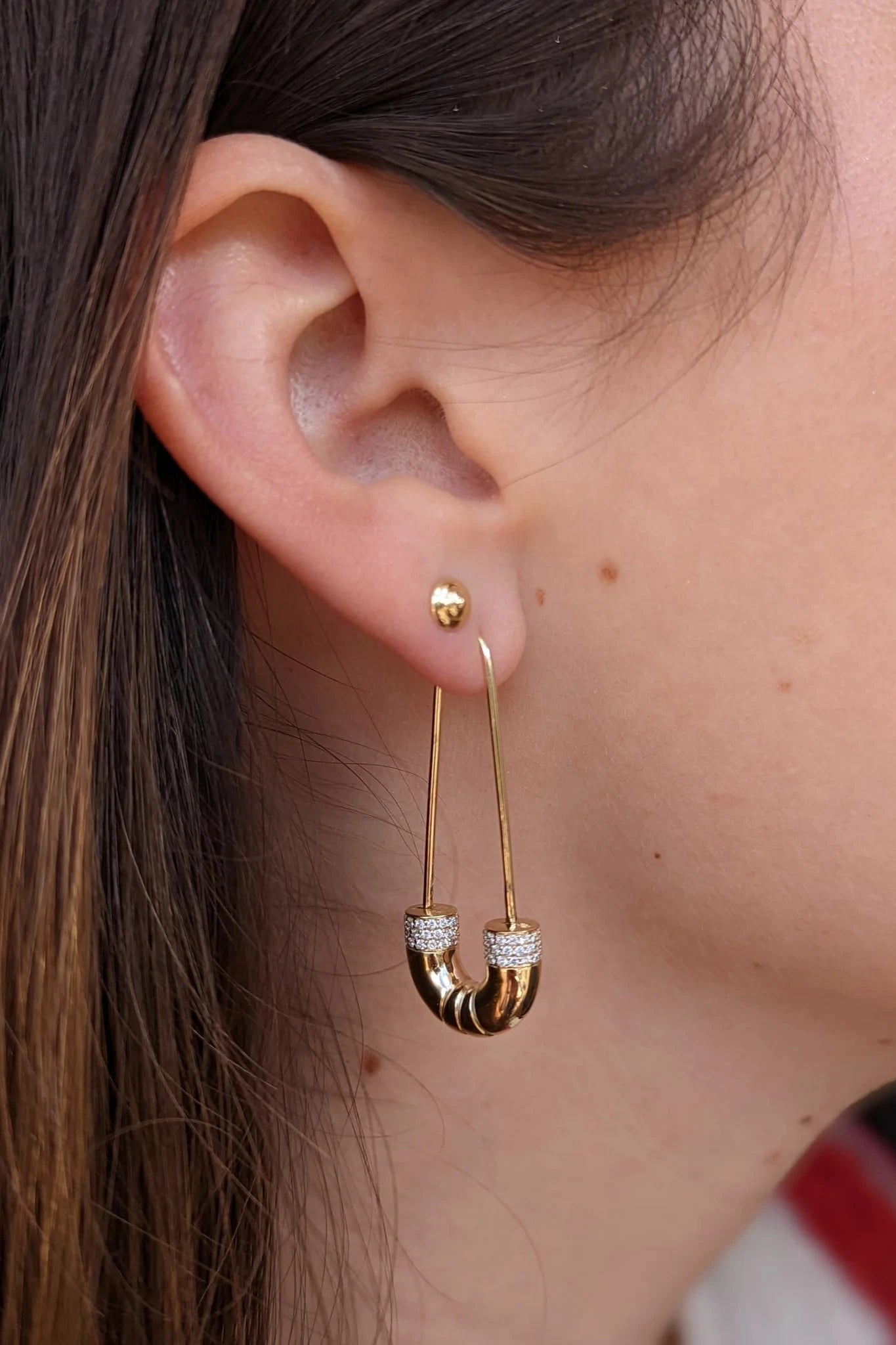 14KY The Crew Tube Earrings in Diamond