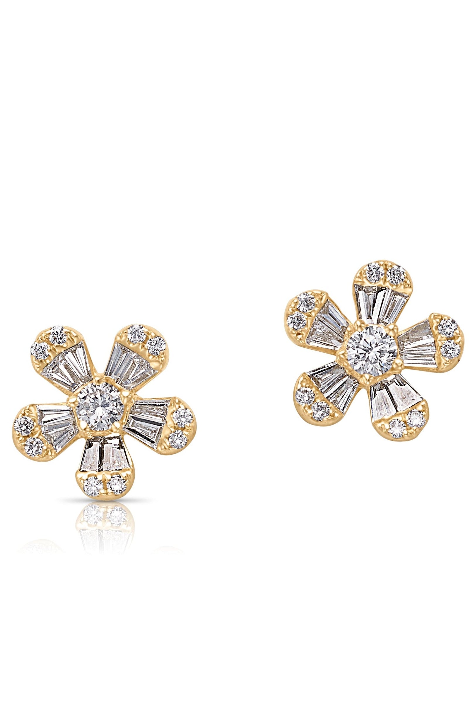 14KY Diamond Flower Stud