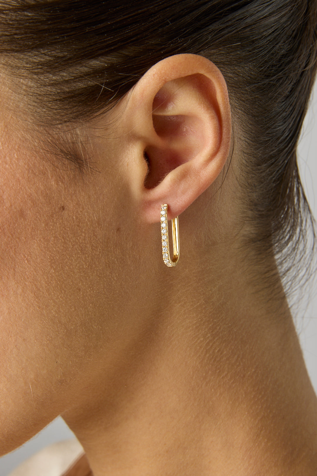 14KY Pave Rectangular Hoop