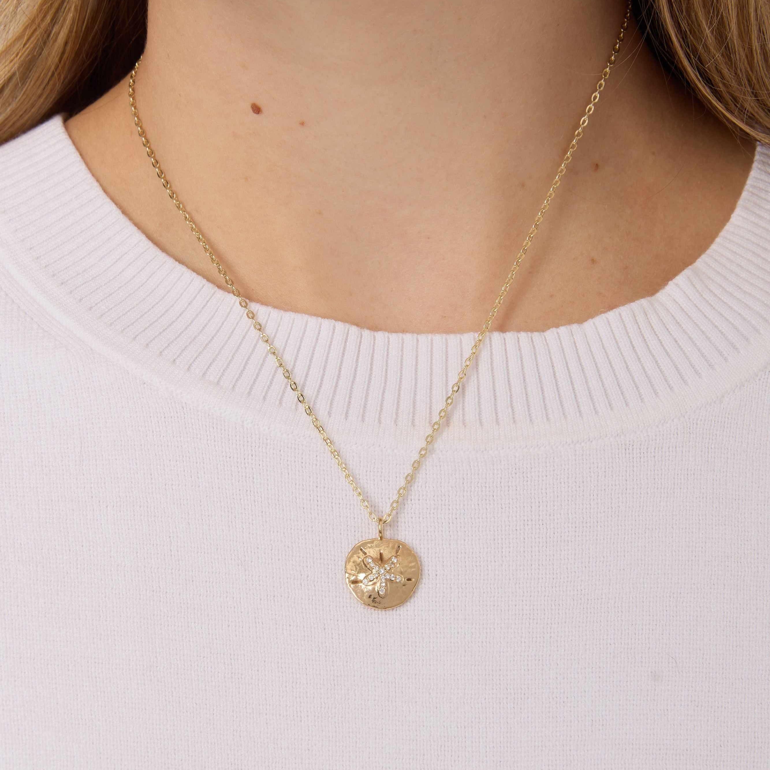 14KY Sand Dollar Charm