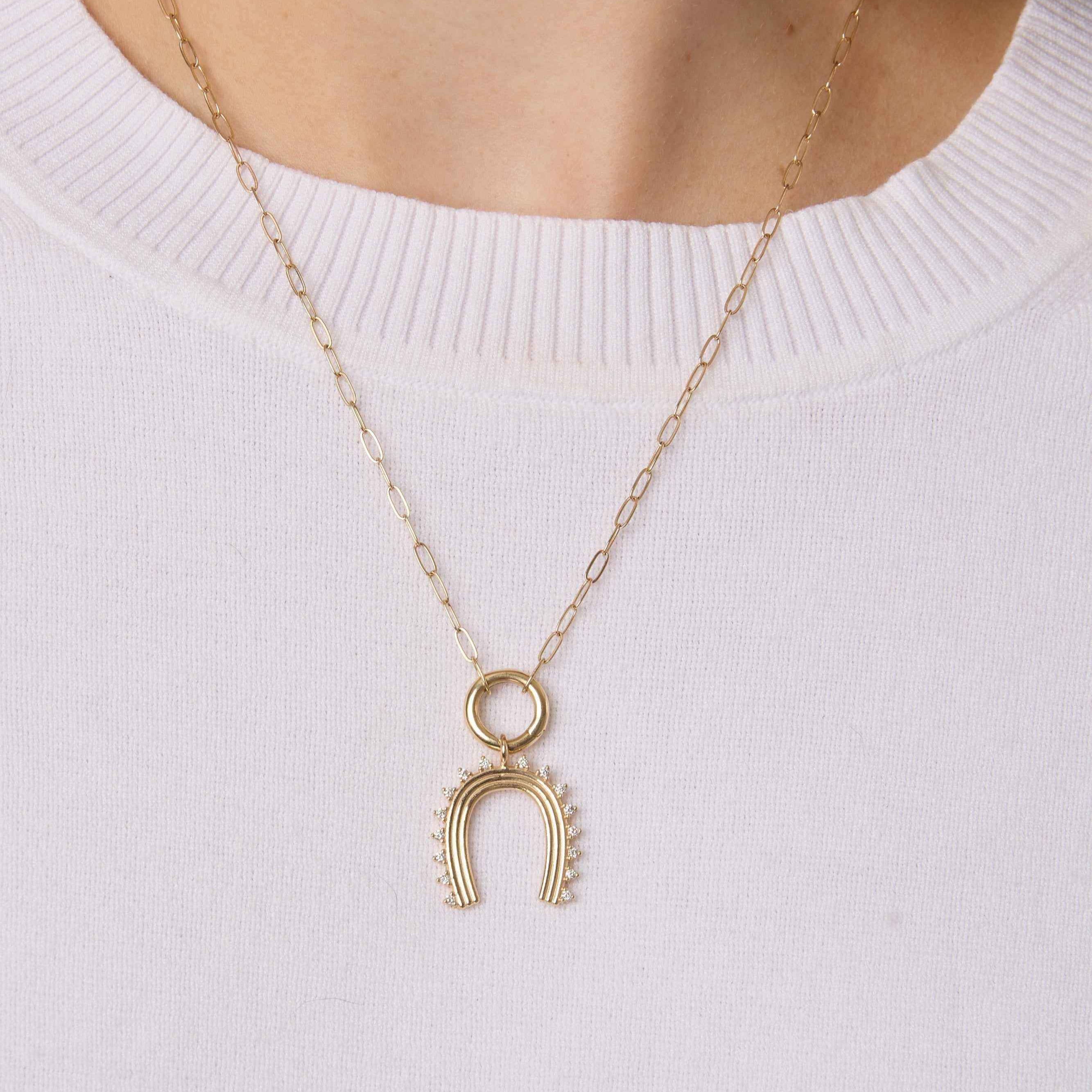 14KY Diamond Fluted Horseshoe Charm