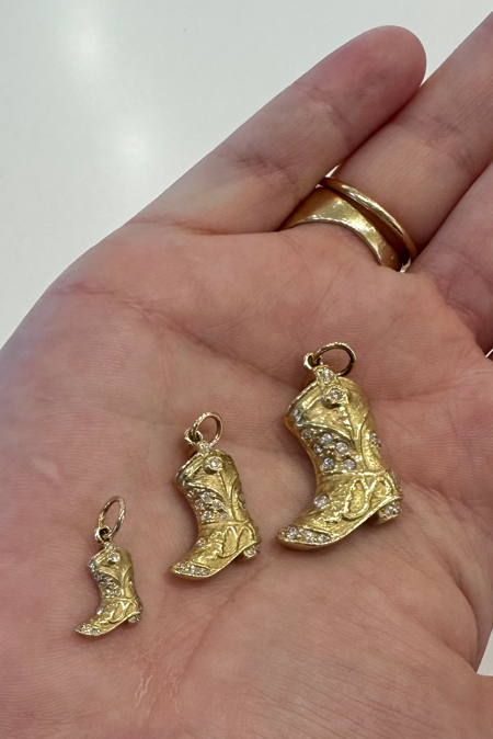 18KY Cowboy Boot with Diamonds