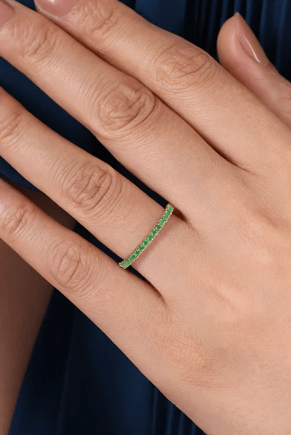 14KY Emerald Stackable Ring