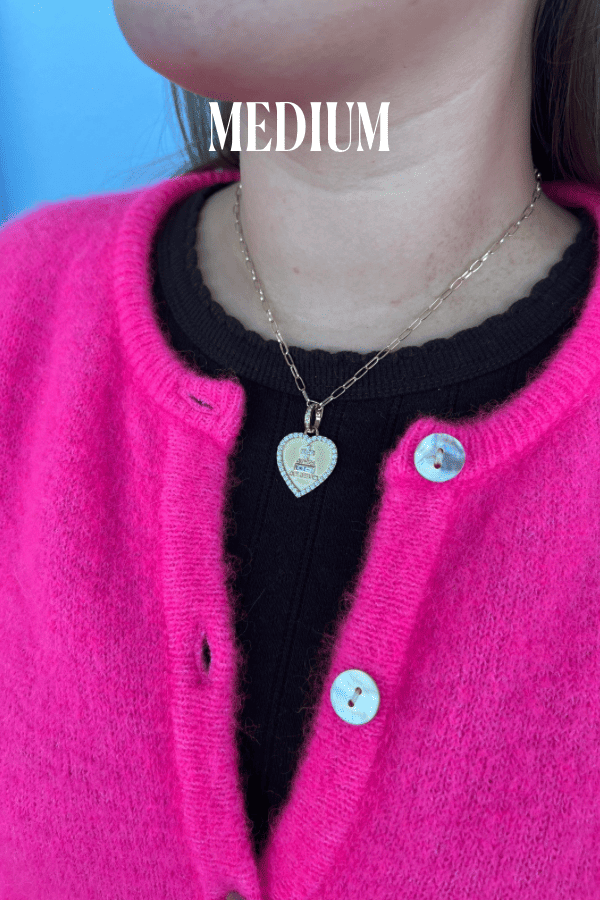 18KY Qu'Hier Que Demain Heart Love Token with Diamond Bezel