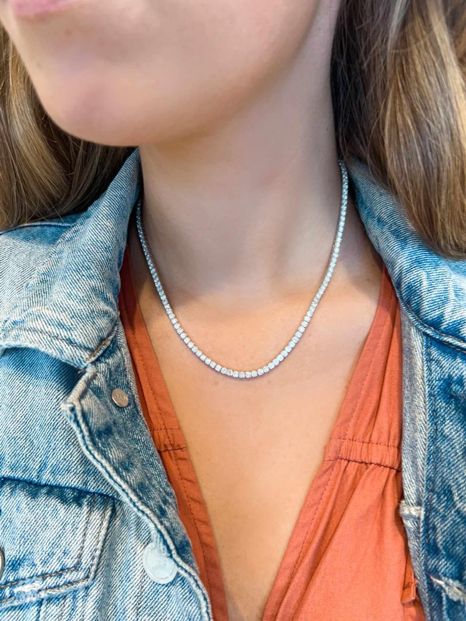 14KW Diamond Tennis Necklace