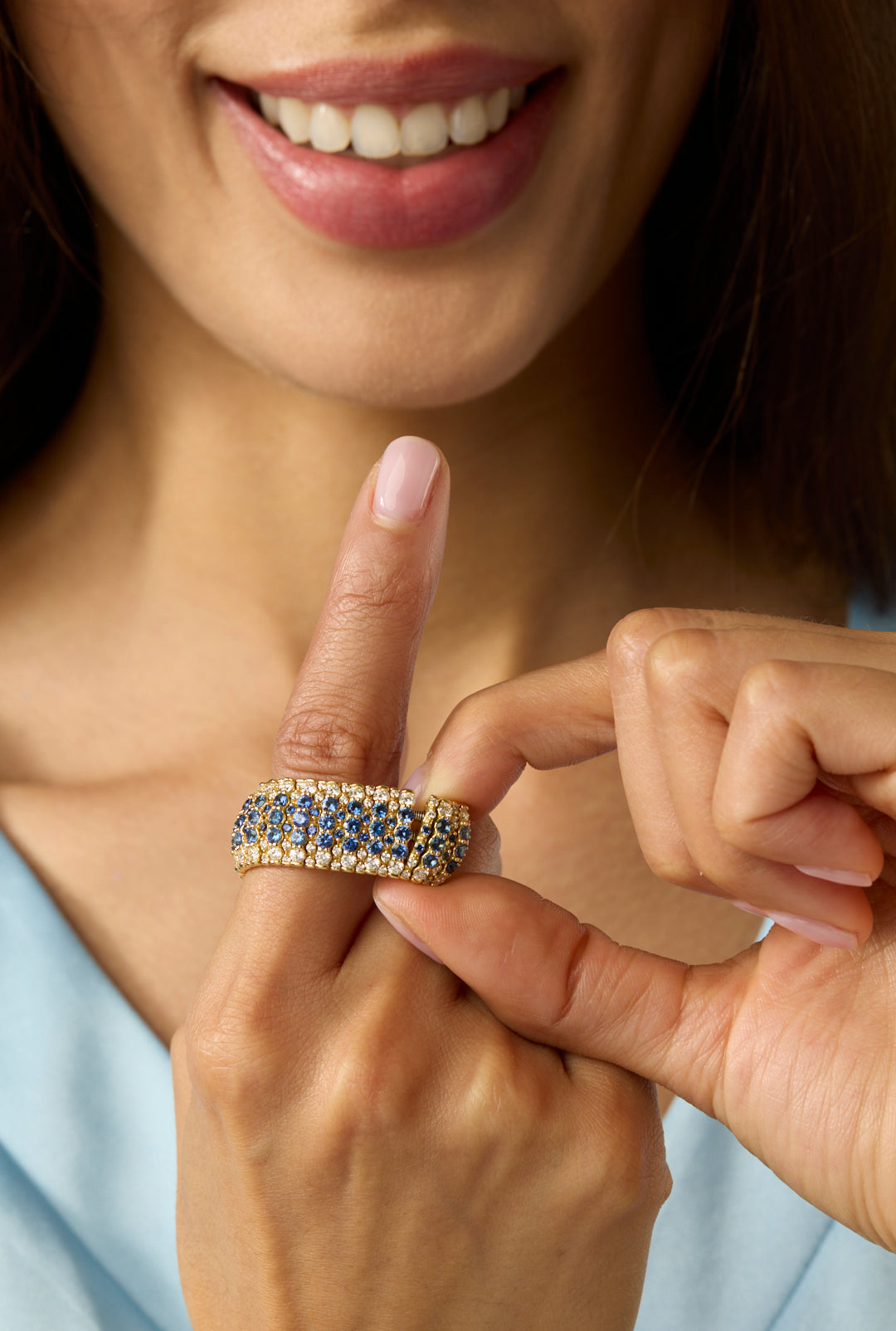 18KY Giotto Blue Sapphire and Diamond Stretch Ring