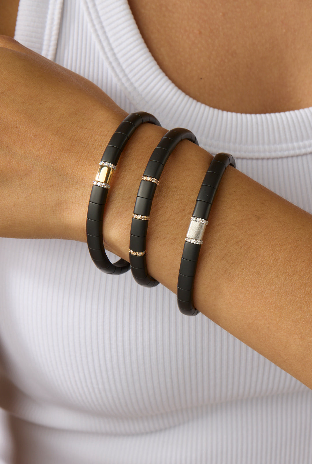 18KW Matte Black Ceramic Bracelet with White Gold Brushed Link