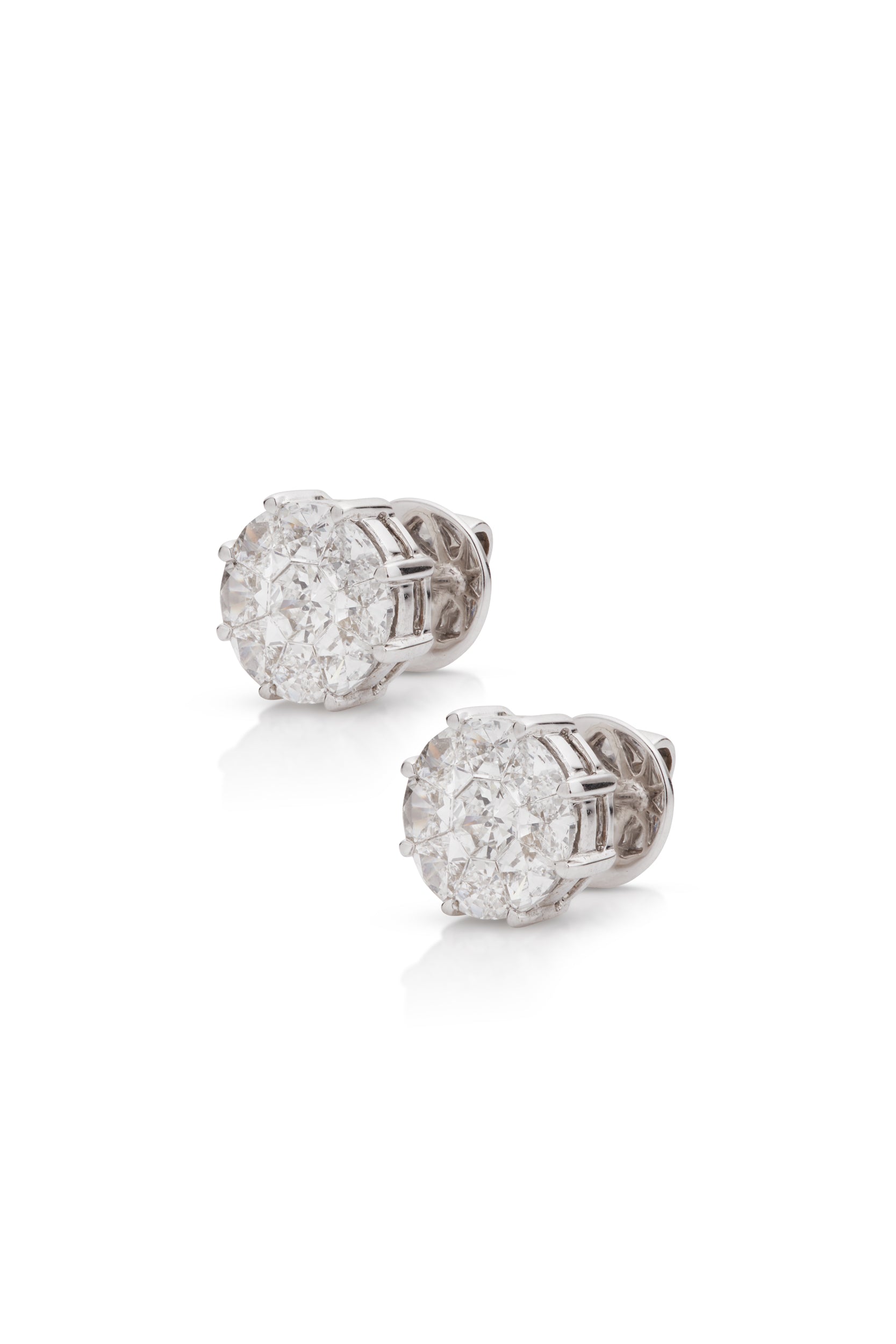 14K White Gold Round Diamond Illusion Studs