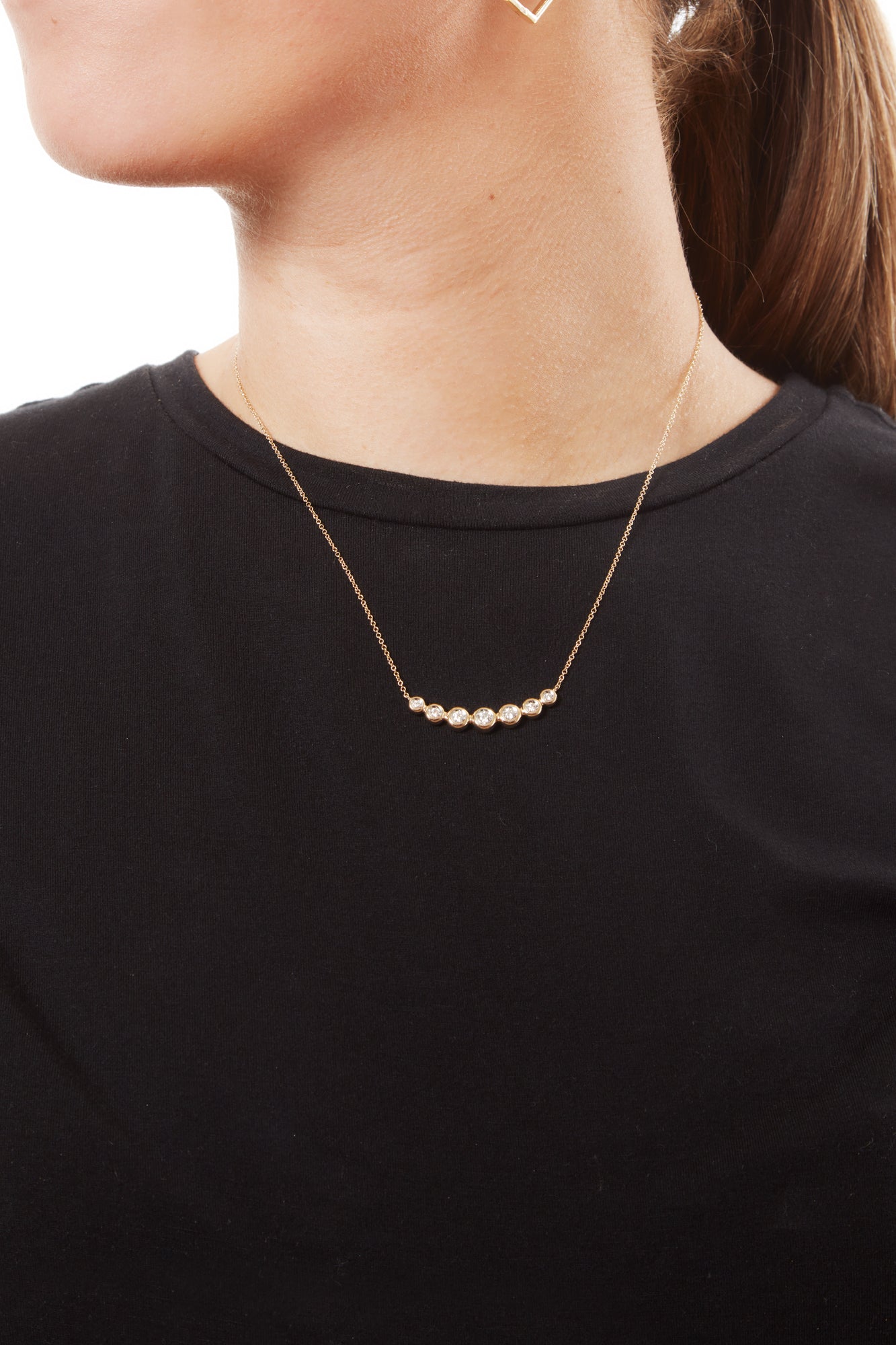 14KY Curved Diamond Bar Necklace
