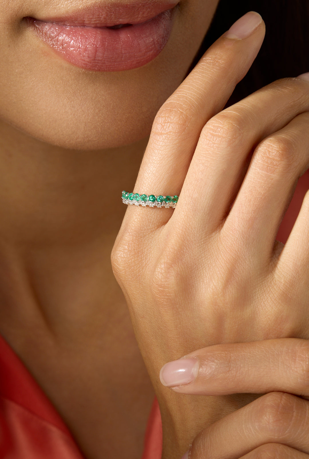 14KW Emerald and Diamond Band