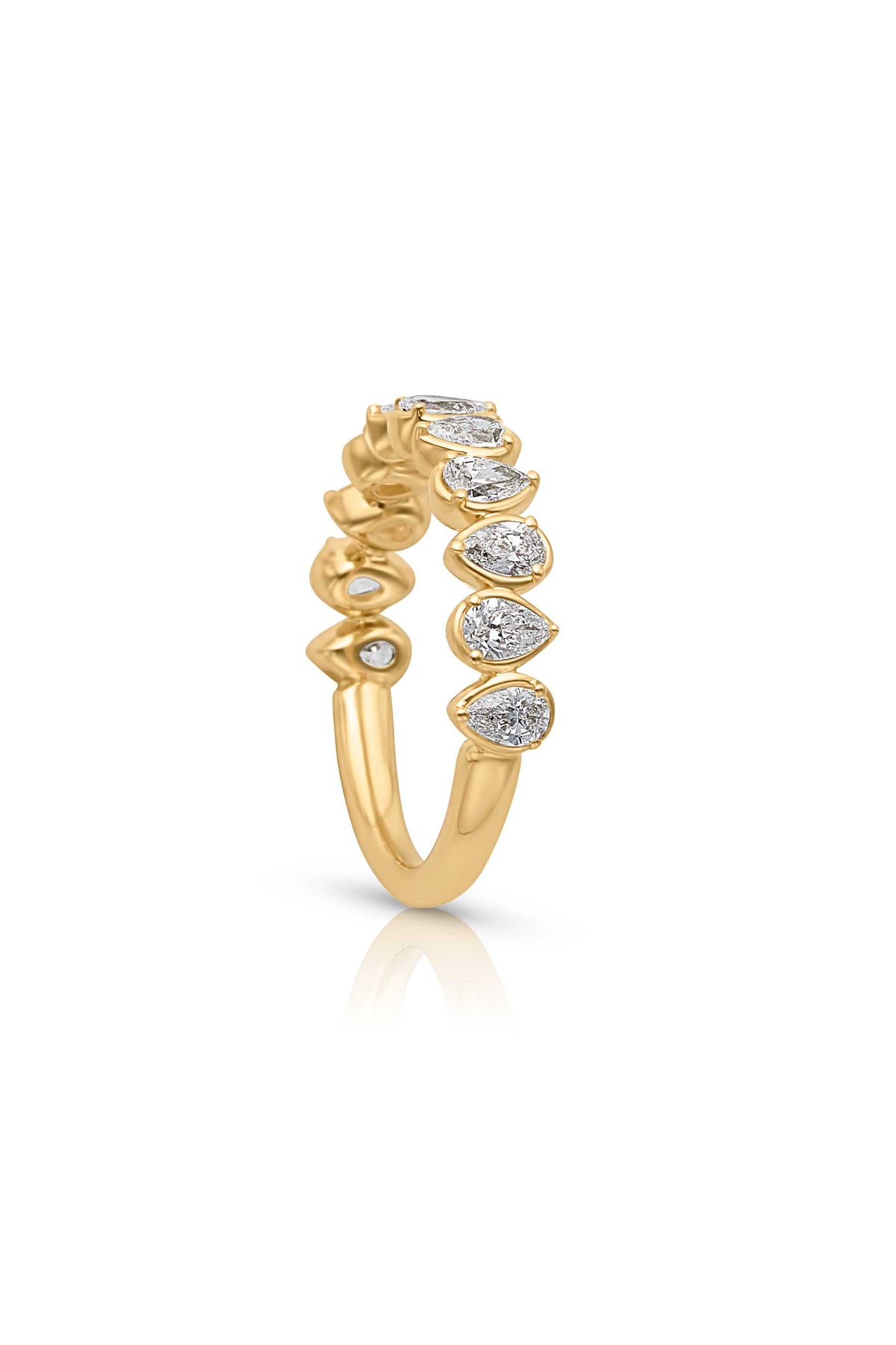 18KY Alternating Pear Air Bezel Ring