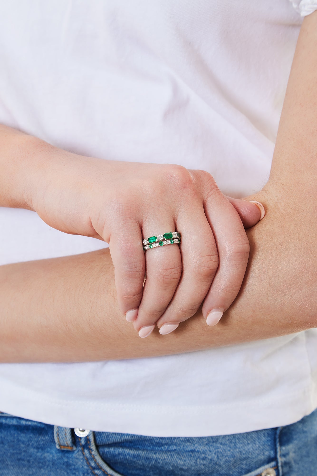 18KW Emerald Cut Emerald Ring