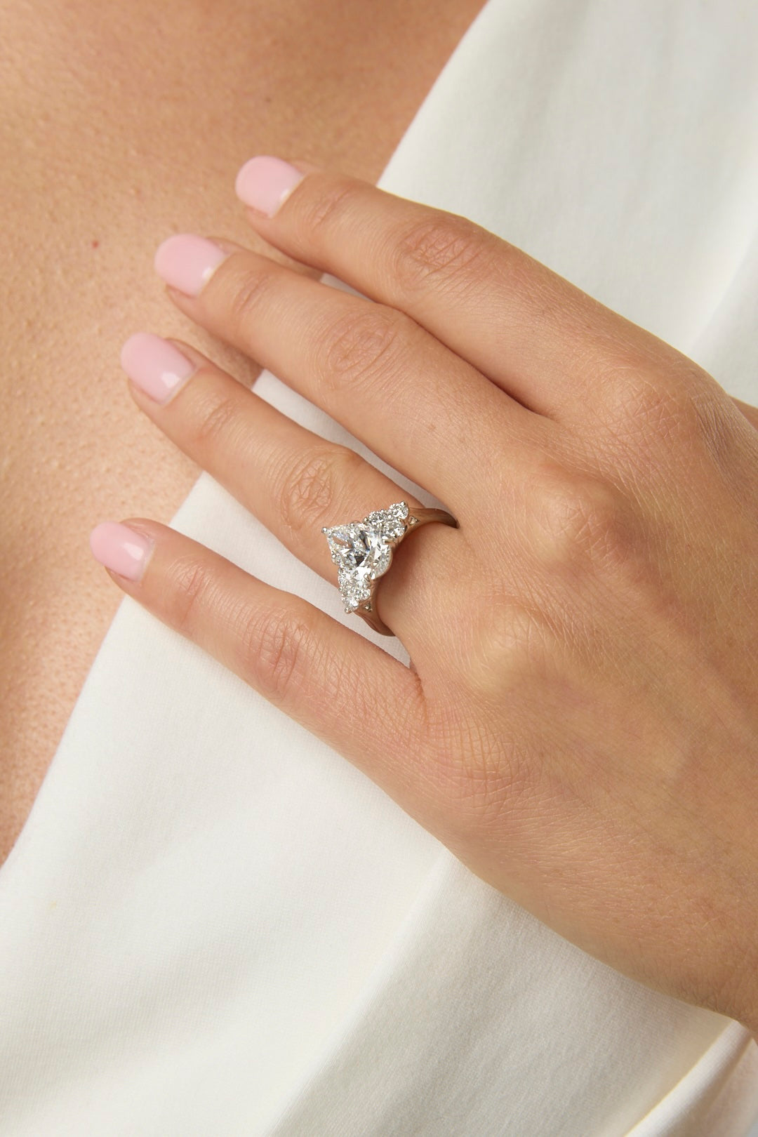 2.52CT Pear Center Stone Ring With Trio Sides