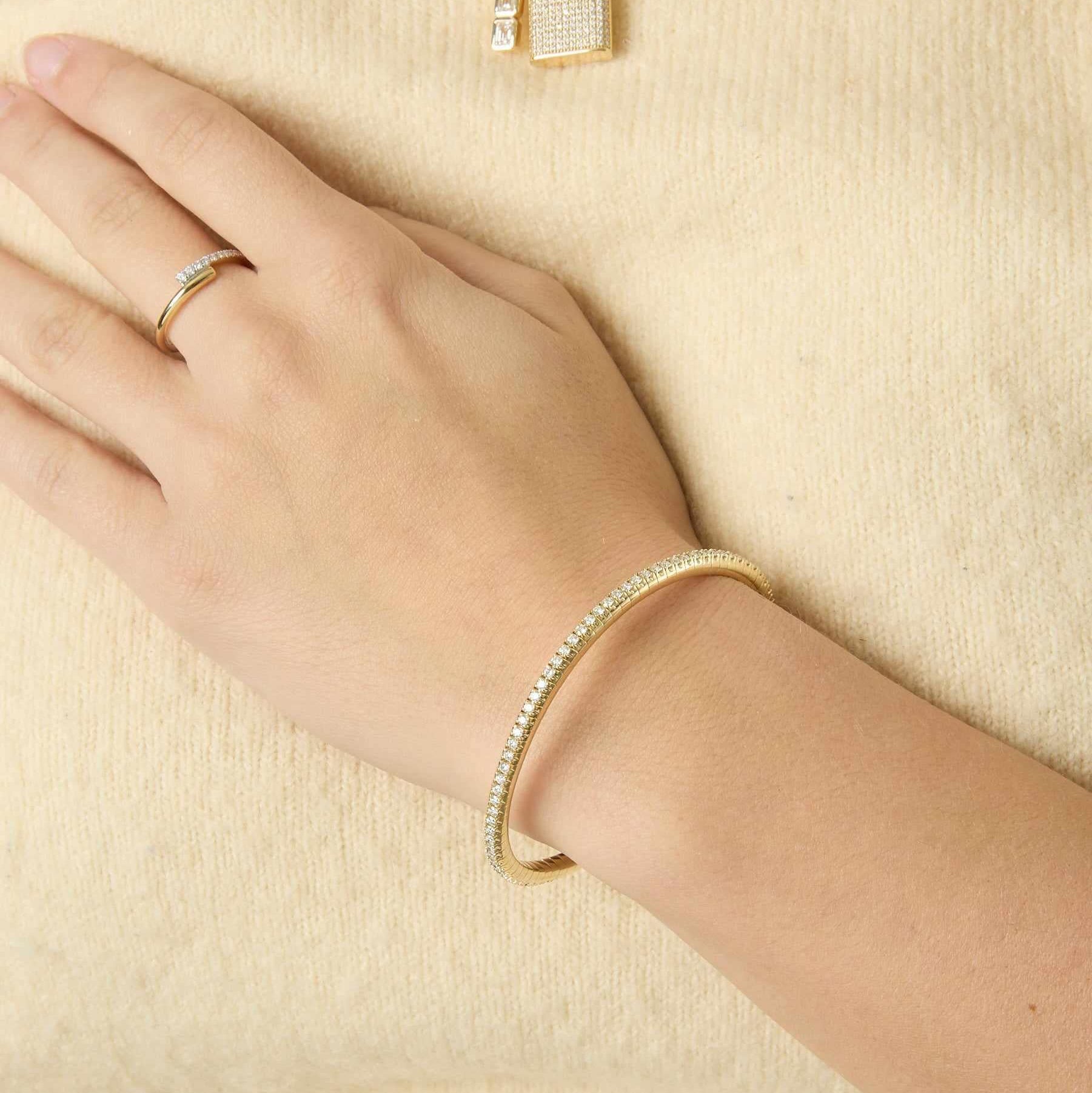 14KY Diamond Stretch Bracelet