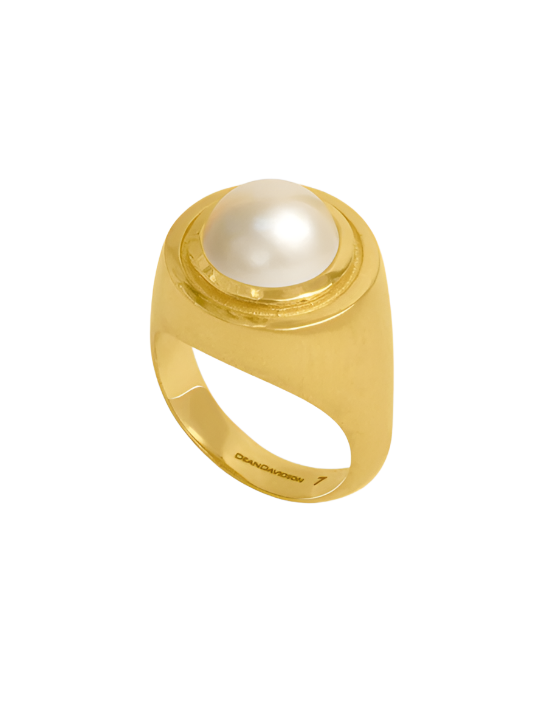 Pearl Mini Signet Ring