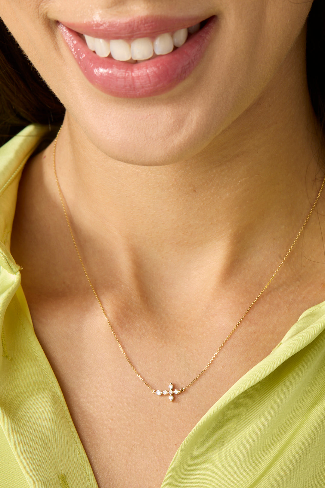14KY Tiny Prong Diamond Cross