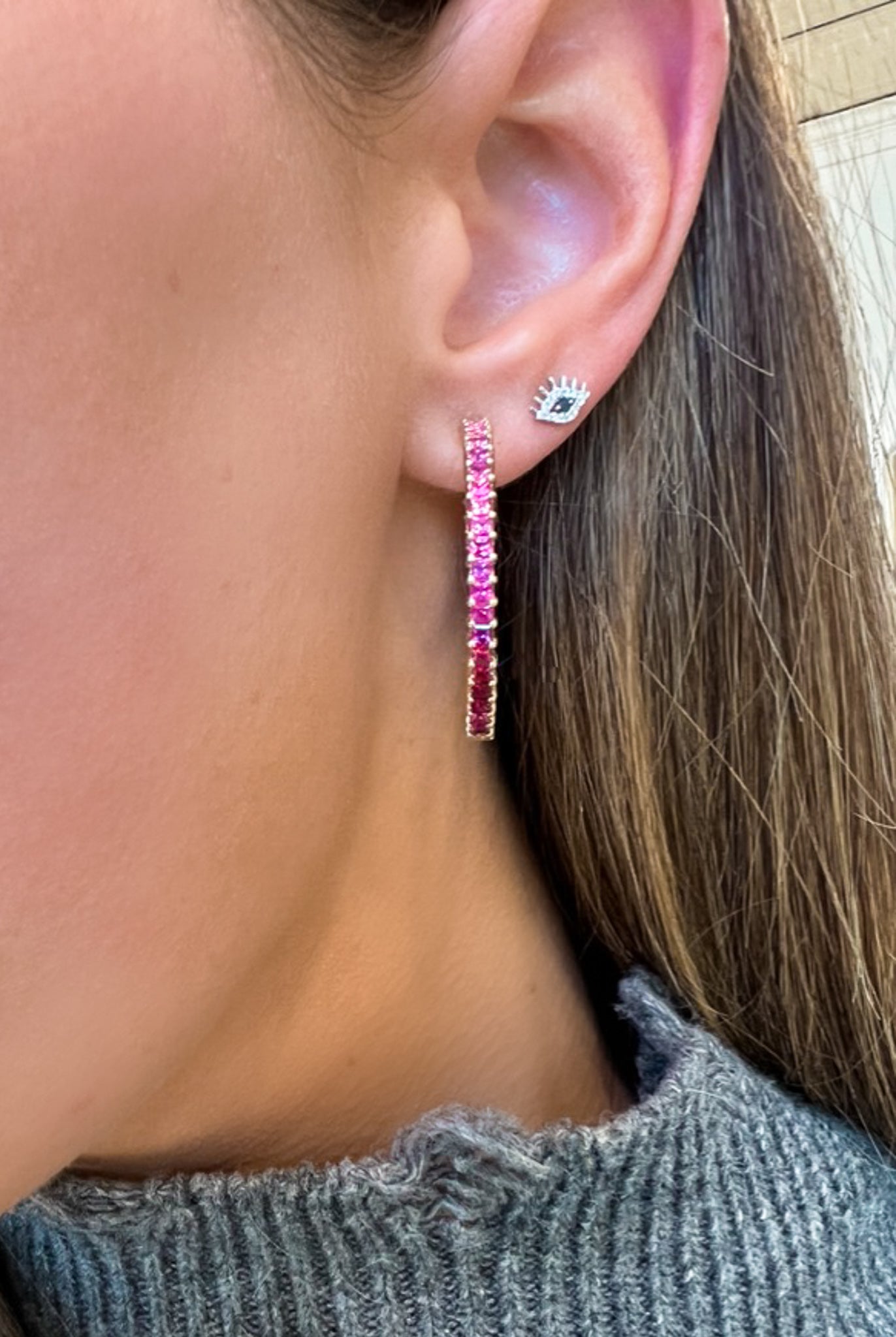 14KY Ombre Pink Sapphire Hoops 4.27cts