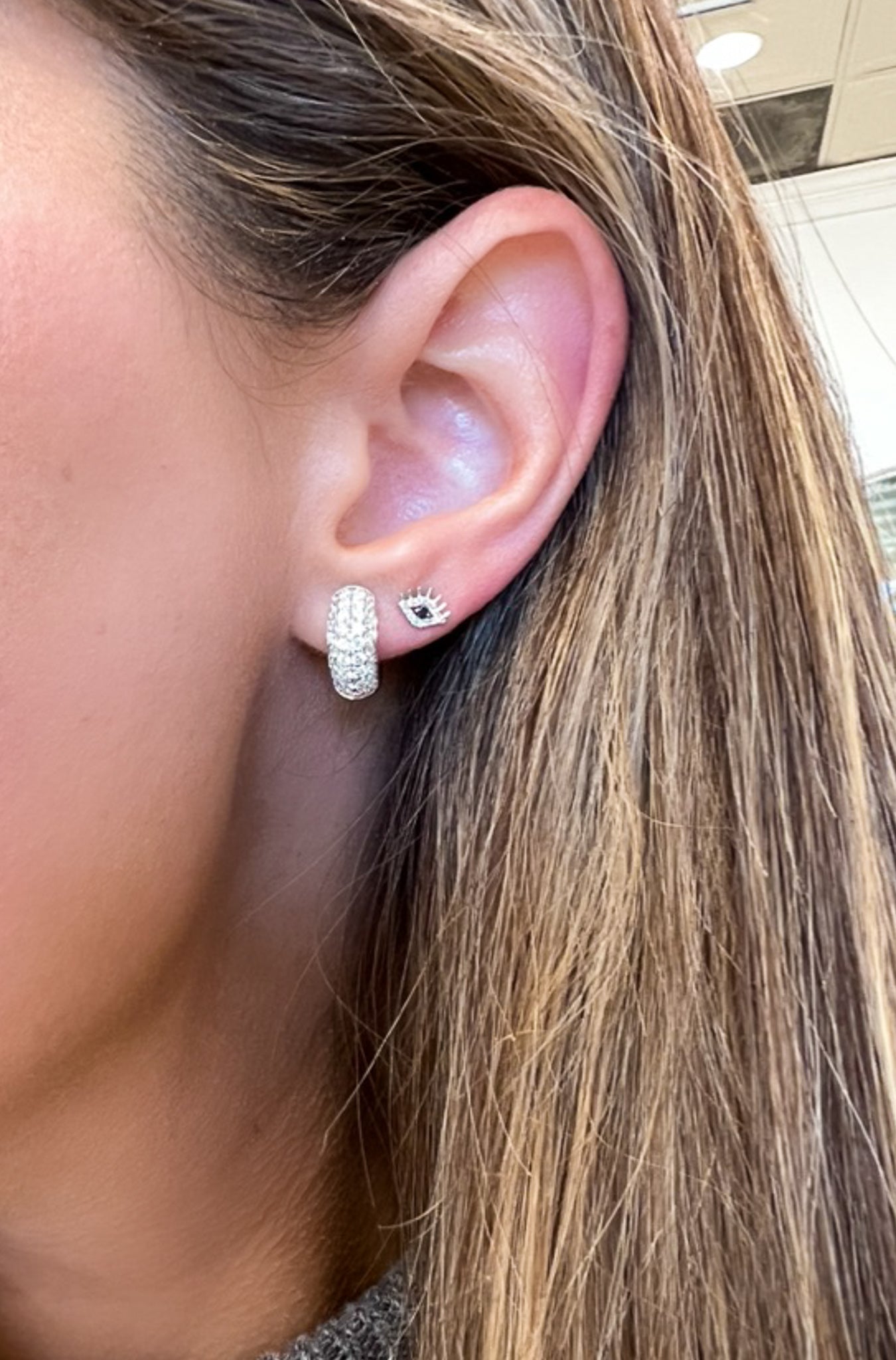 14K Thick Triple Row Rounded Huggies