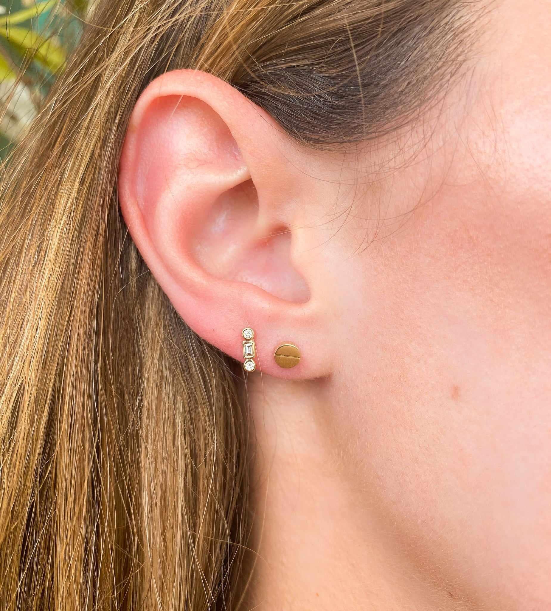 14K Round Geometric Studs