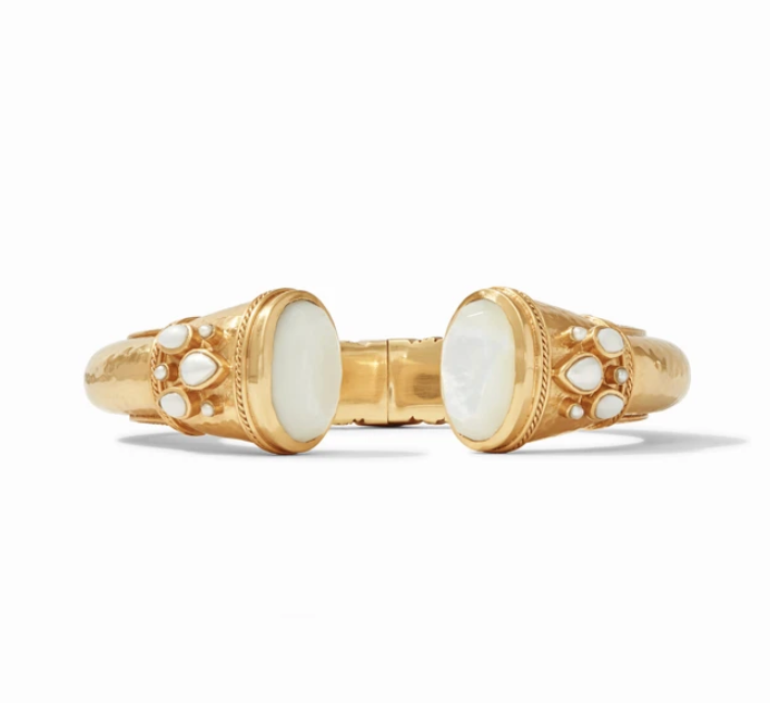 Cassis Cuff Gold