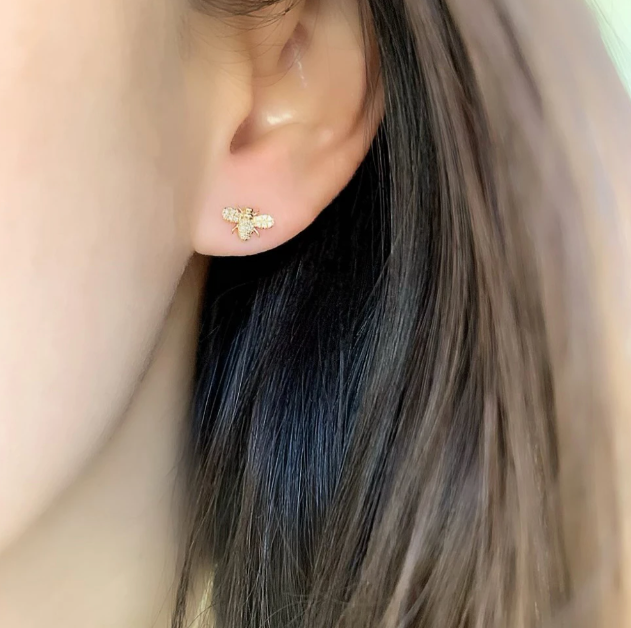 14KY Petite Bee Earrings